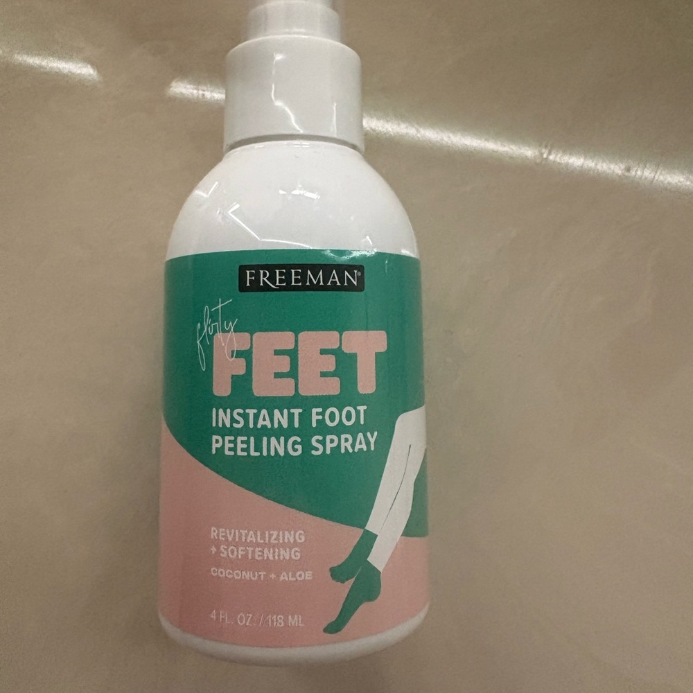 Pink Instant Foot Peeling Spray